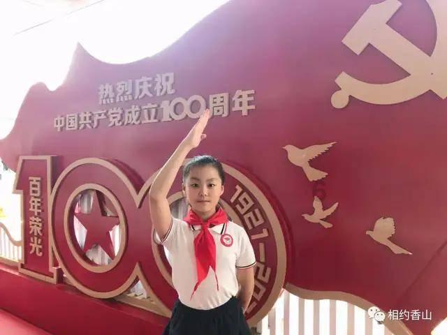 她6岁“为母还债”出道，11岁因哭戏红极一时，如今颜值变化大吗?